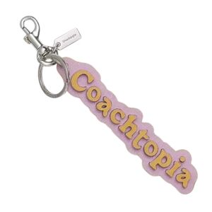 *NWT* COACHTOPIA Violet Orchid Logo Bag Charm, Coachtopia Keychain